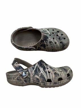Crocs Size Men's 5, Women's 7 Realtree Camo Clogs Sandals Outdoor Tree Slip On